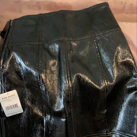 Free people faux leather high waisted skirt - Picture 2 of 2